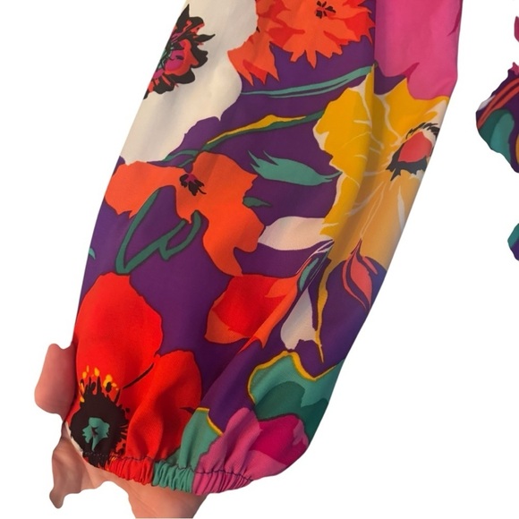 NWT Bucket List Floral Wrap Dress Size Large (L) - Picture 3 of 8